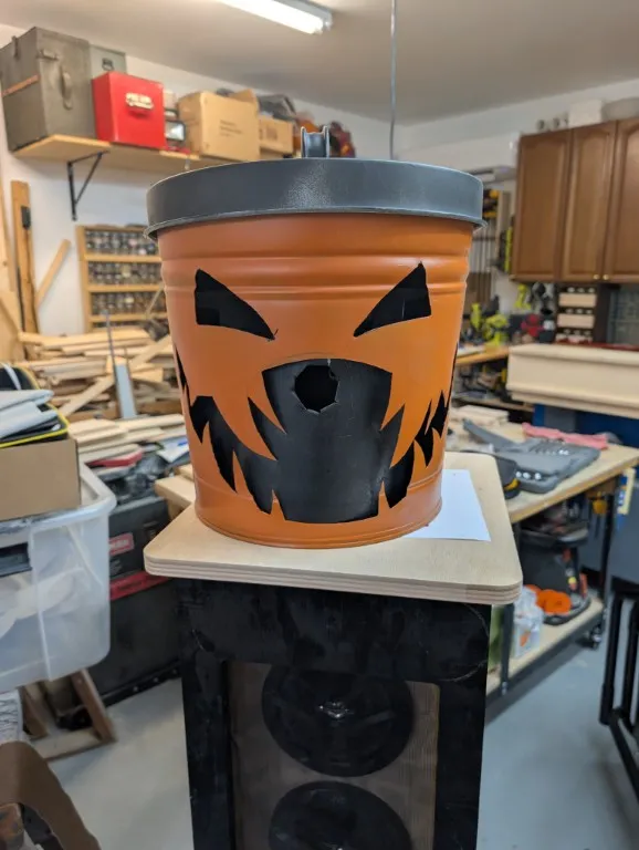 Sparky, my remote control flame throwing pumpkin project